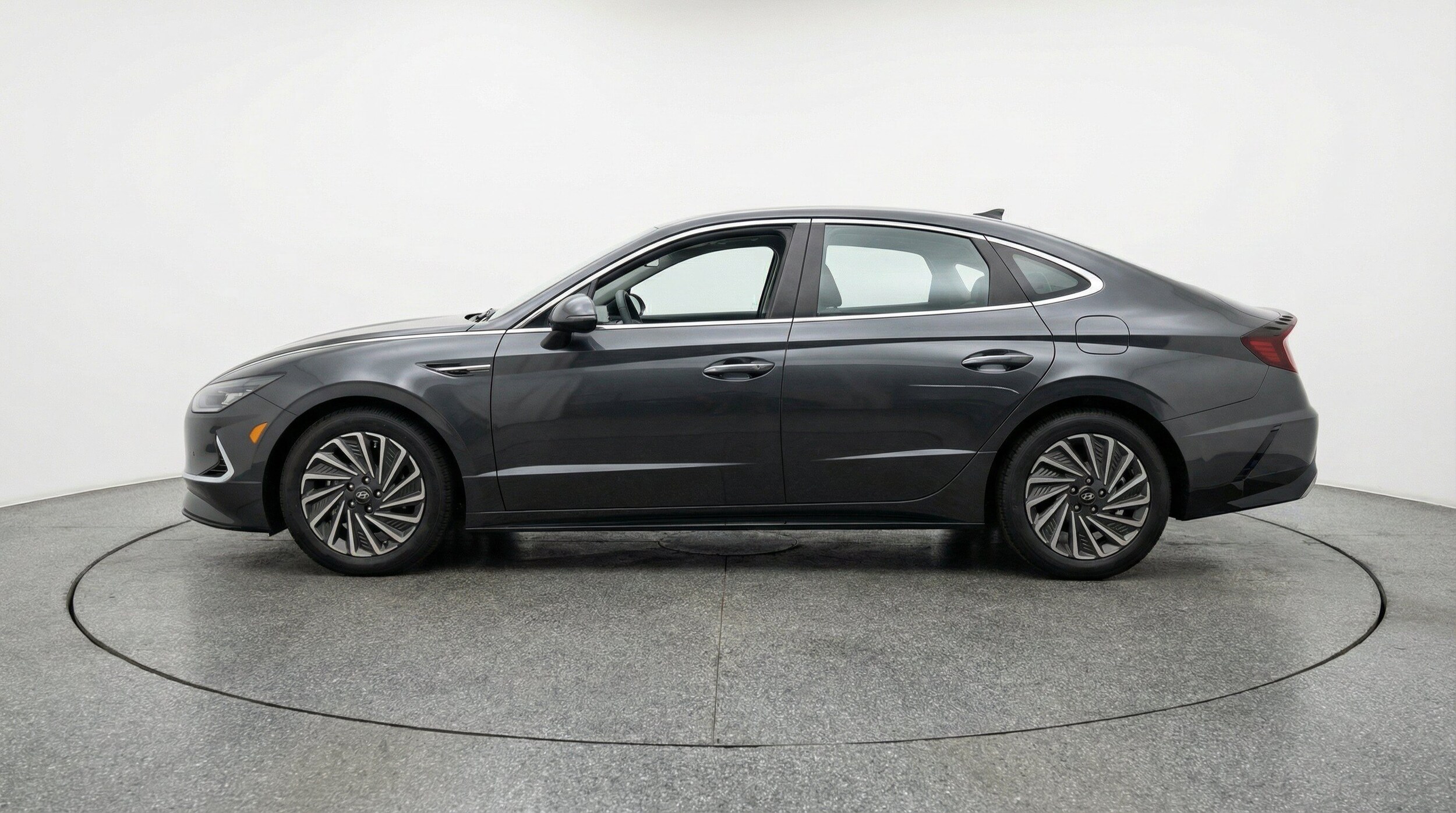 Thumbnail: 2025 Hyundai Sonata - 5