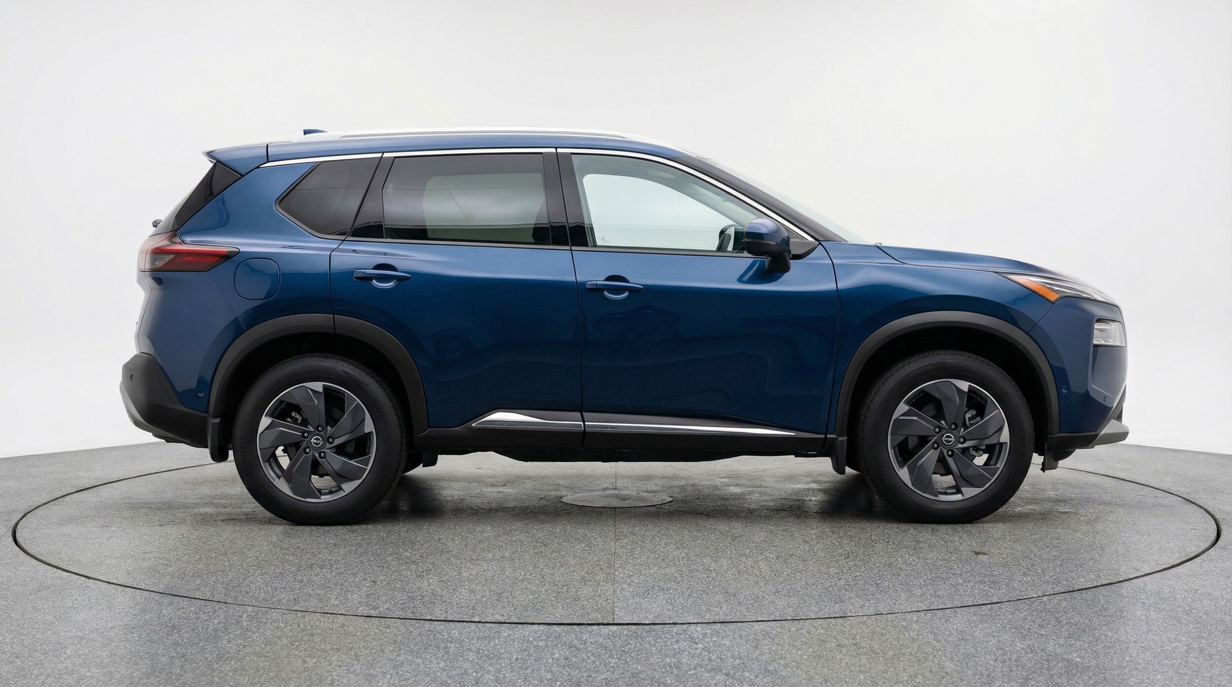 Thumbnail: 2025 Nissan Rogue - 8