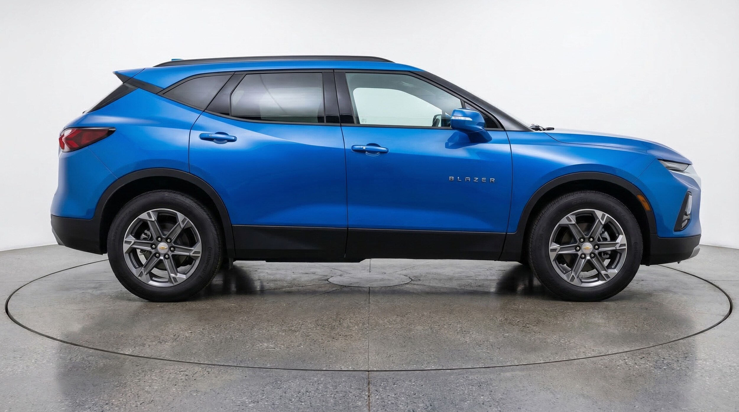 Thumbnail: 2025 Chevrolet Blazer - 8