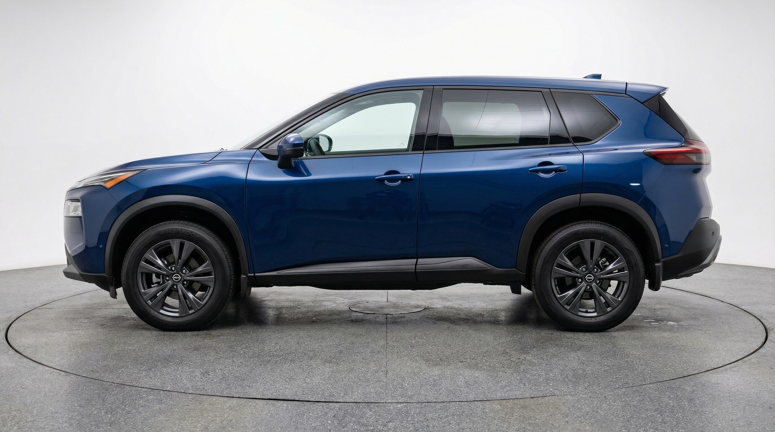 Thumbnail: 2025 Nissan Rogue - 4