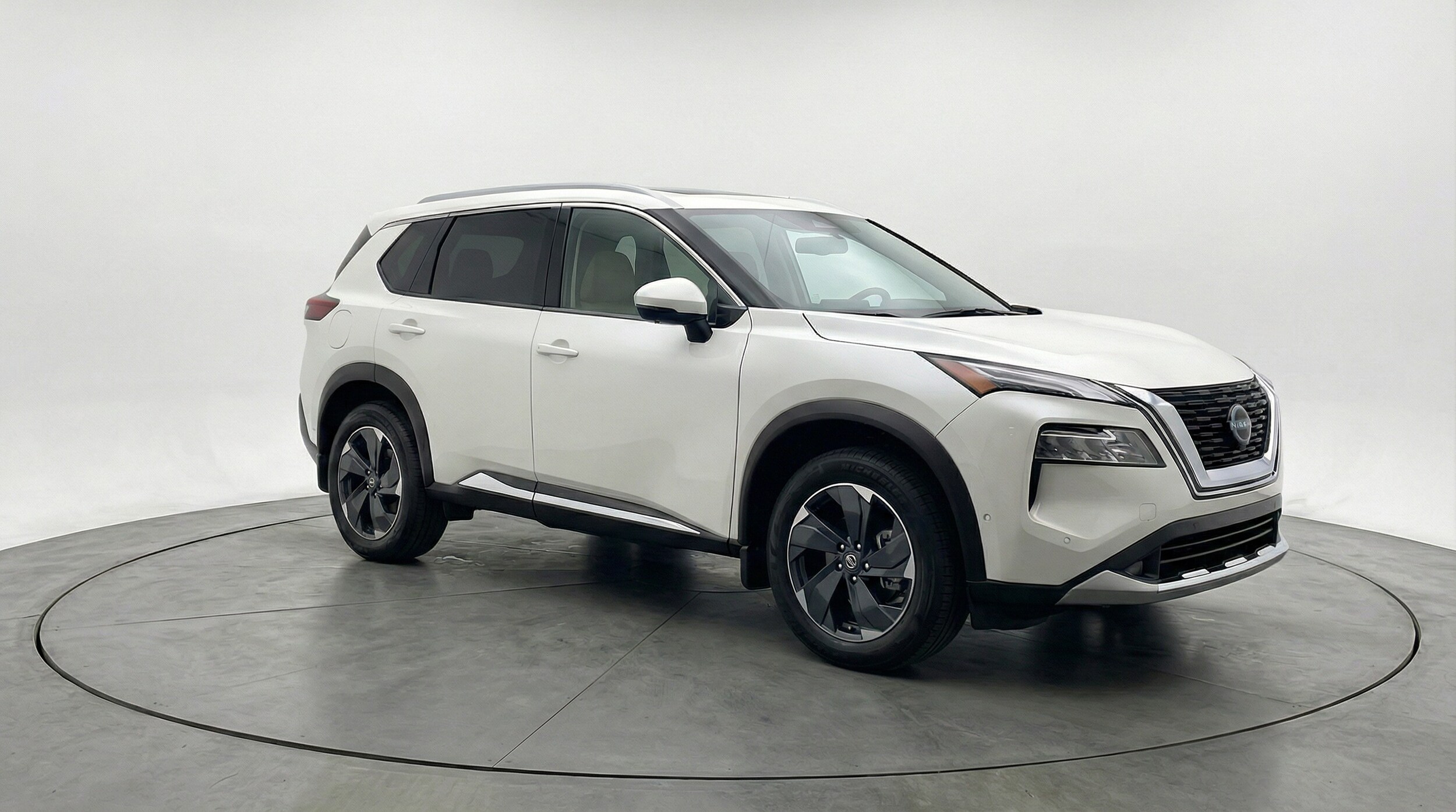 Thumbnail: 2025 Nissan Rogue - 1