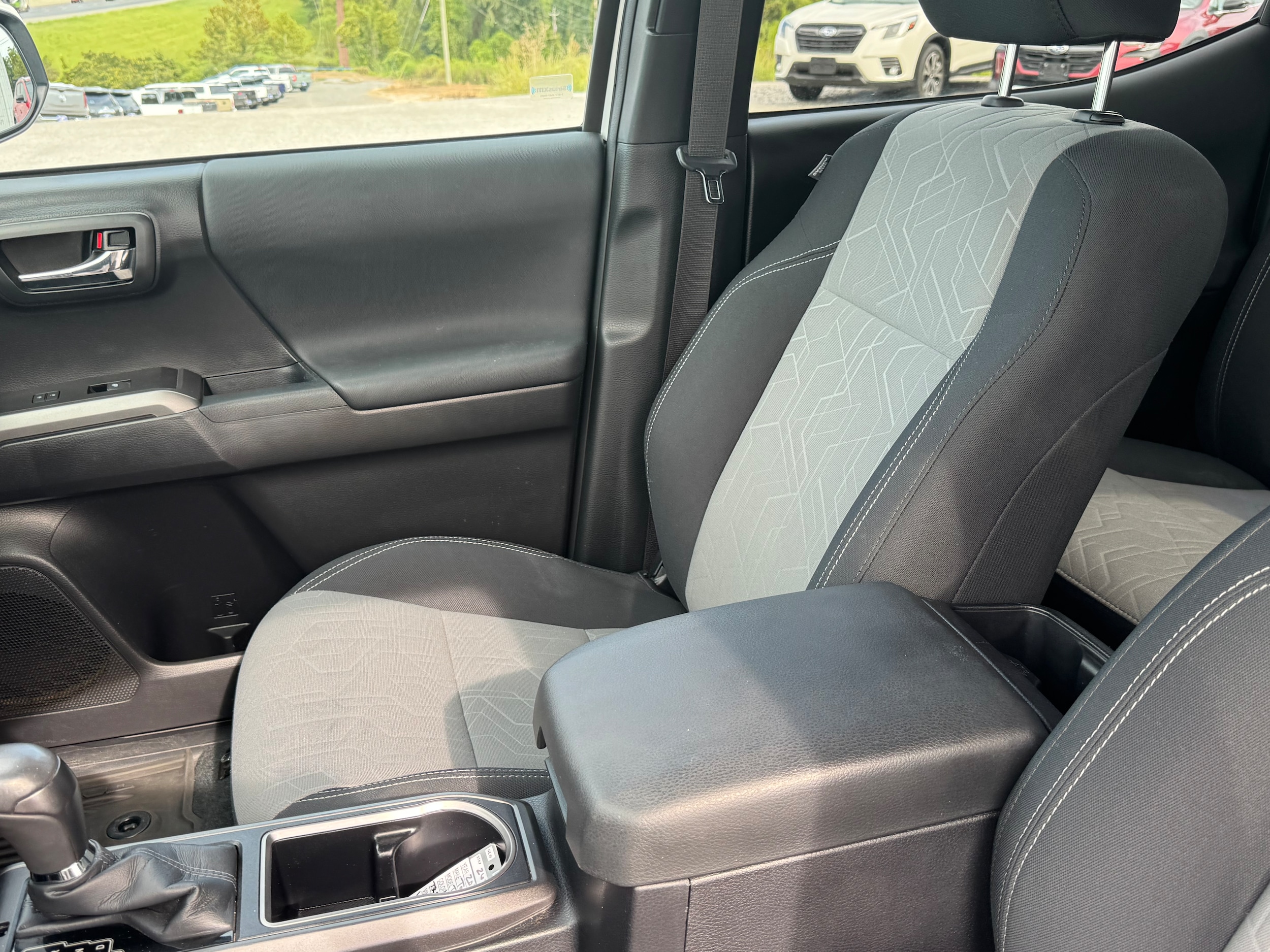 2023 Toyota Tacoma TRD Sport - Photo 7
