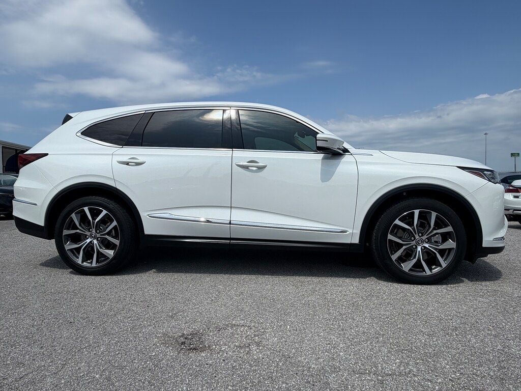 Used 2022 Acura MDX SH-AWD with Technology Package SUV