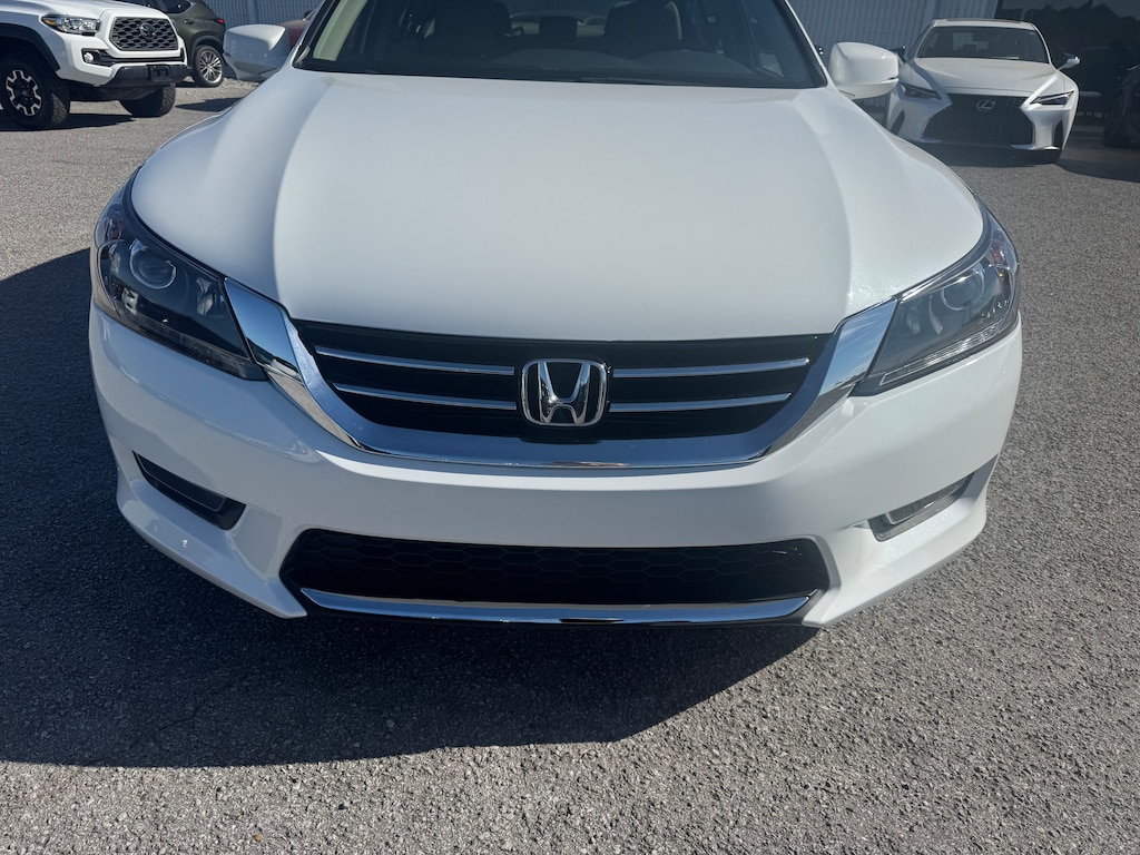 Used 2015 Honda Accord EX-L V-6 w/Navigation Sedan