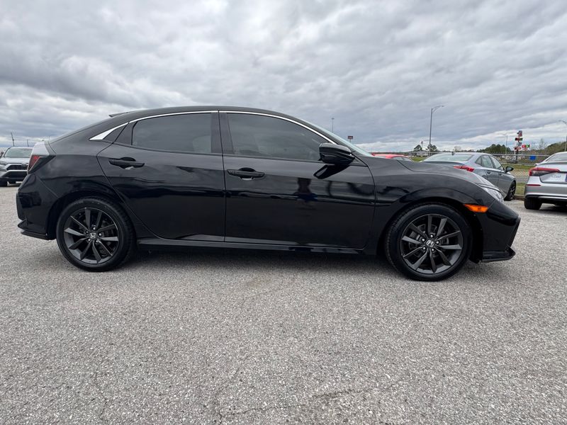 2021 Honda Civic EX Hatchback photo 2