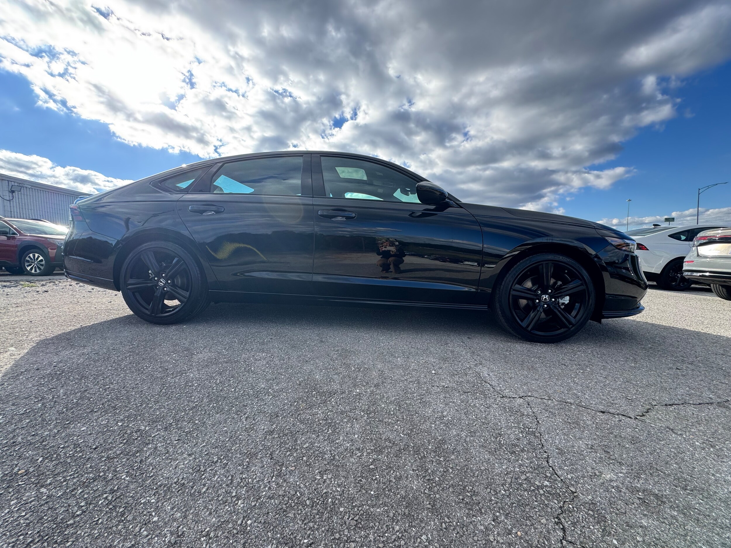 2025 Honda Accord Hybrid Sport-L photo 2