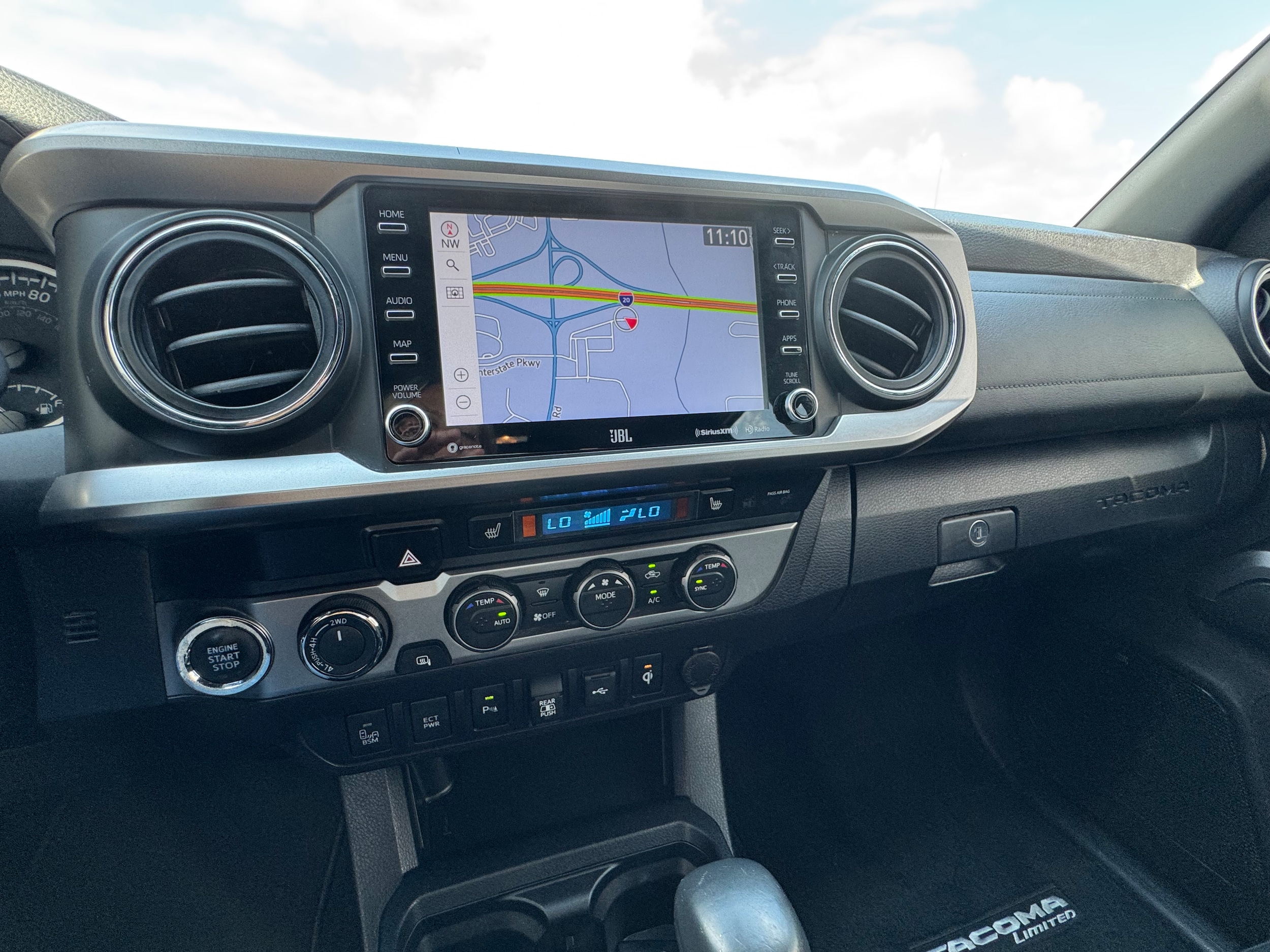 2023 Toyota Tacoma Limited - Photo 19