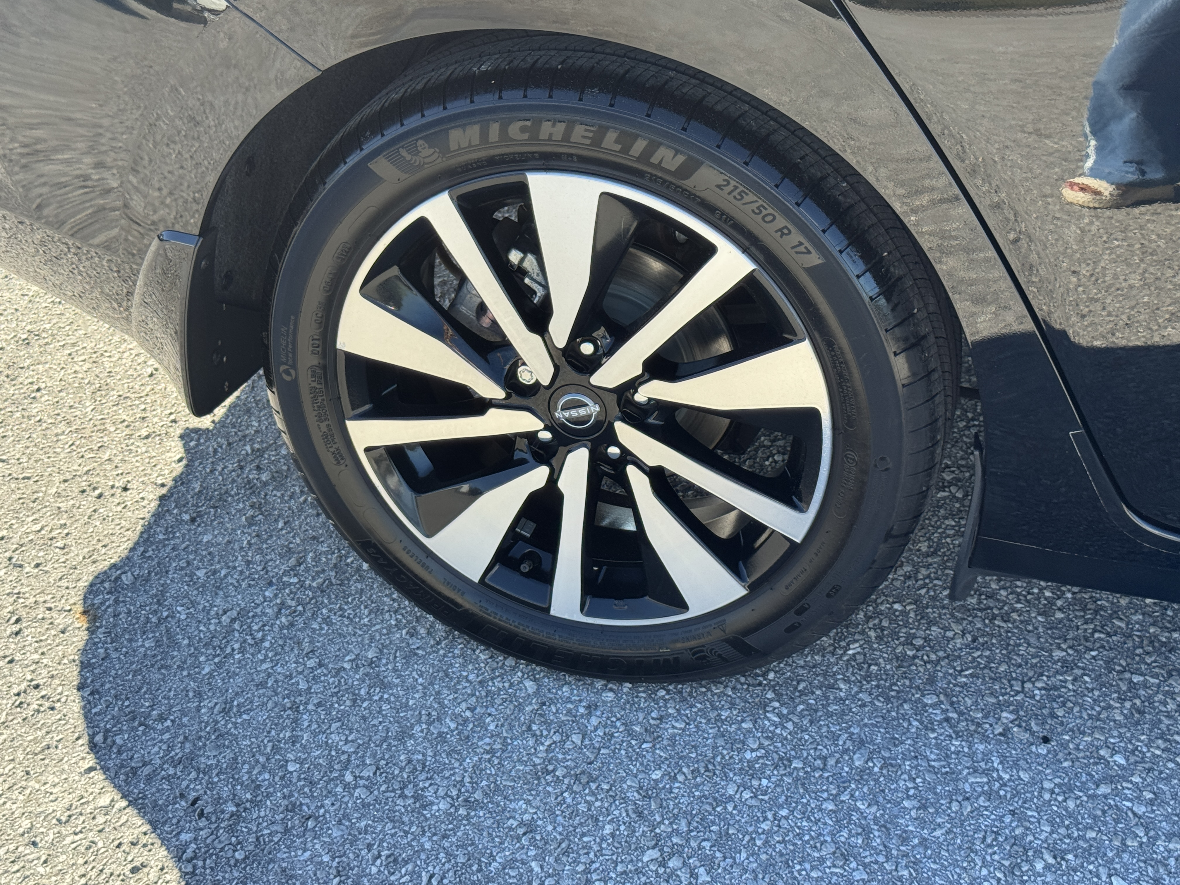 Used 2024 Nissan Sentra SV Sedan