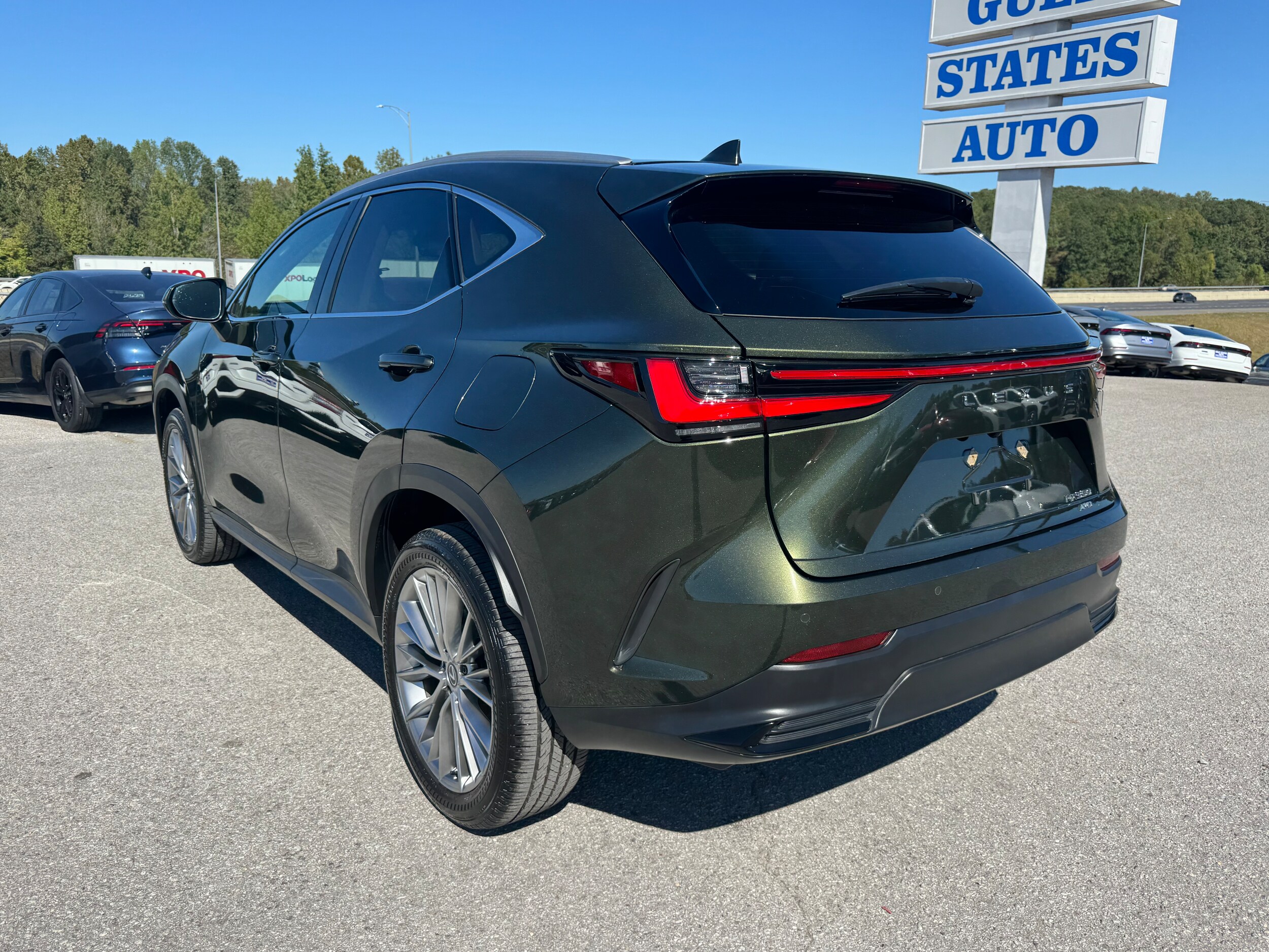 2025 Lexus NX 350 Premium photo 3