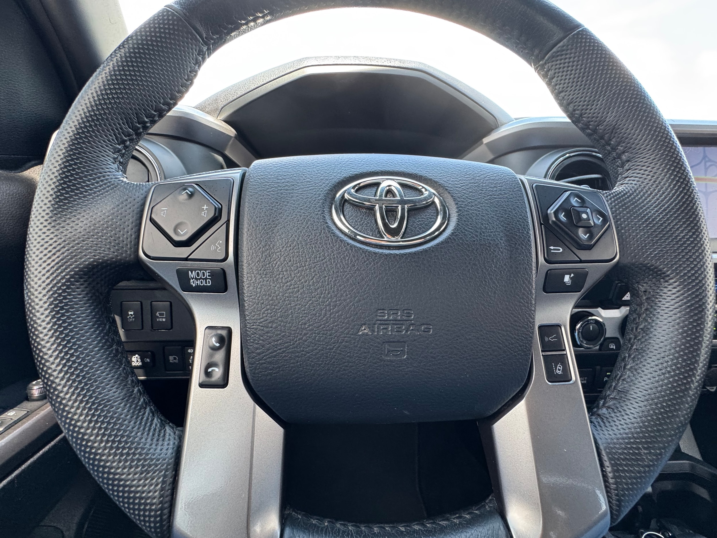 2023 Toyota Tacoma Limited - Photo 21