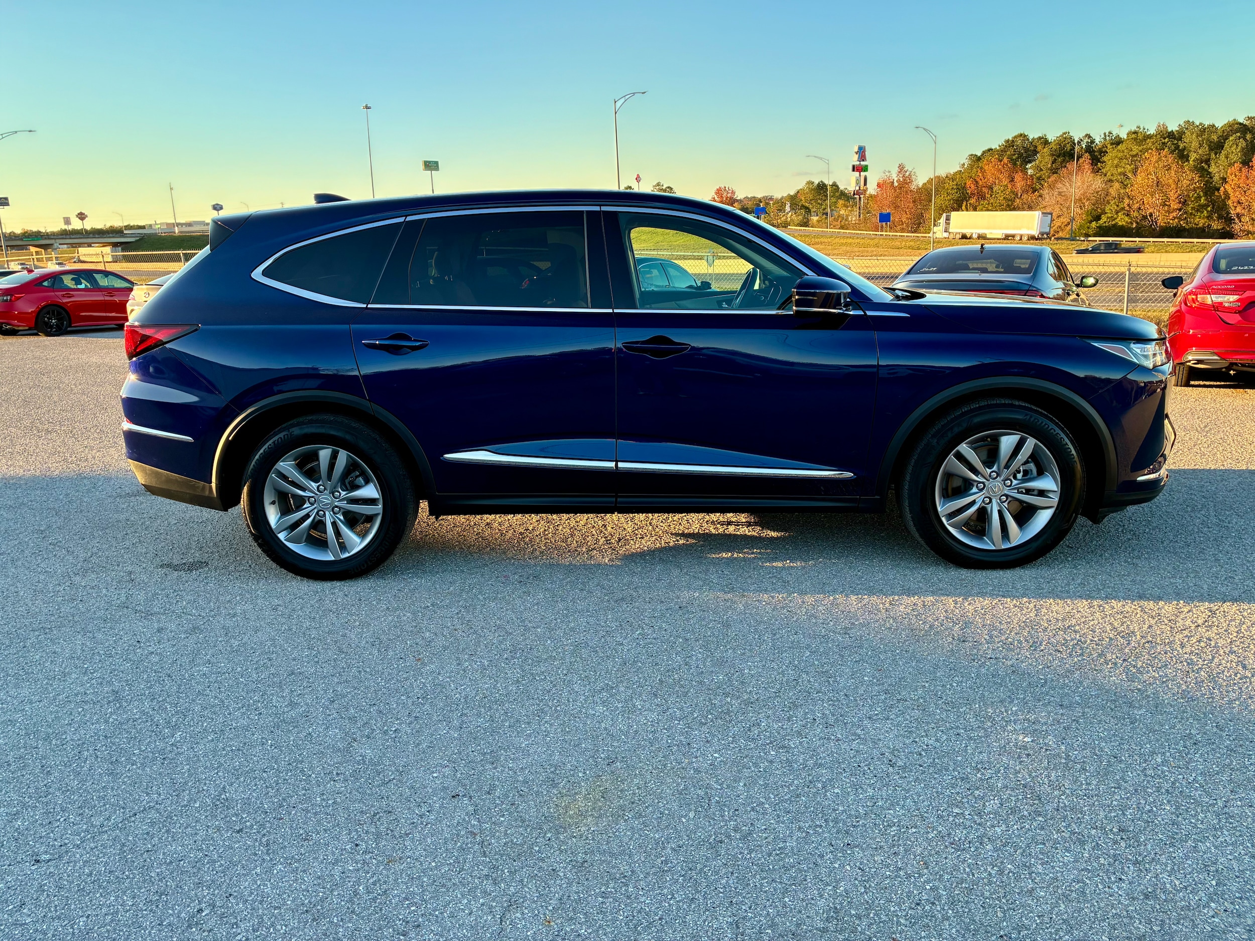 2023 Acura MDX Base's photo