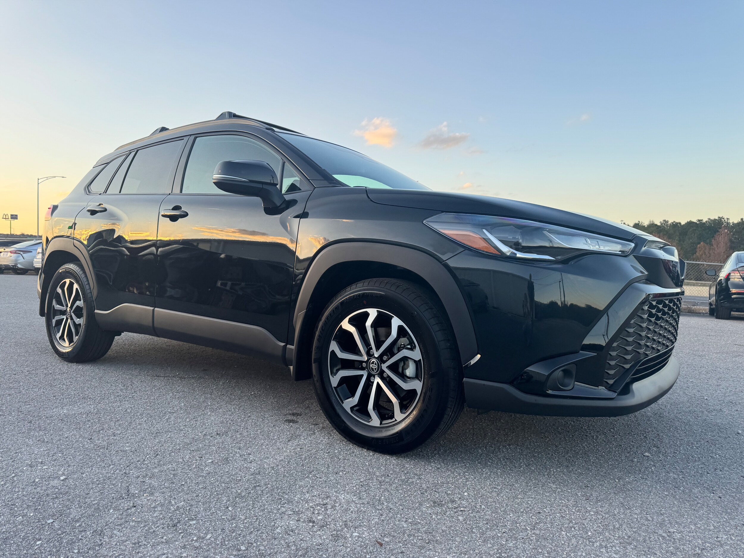 2025 Toyota Corolla Hybrid SE photo 2