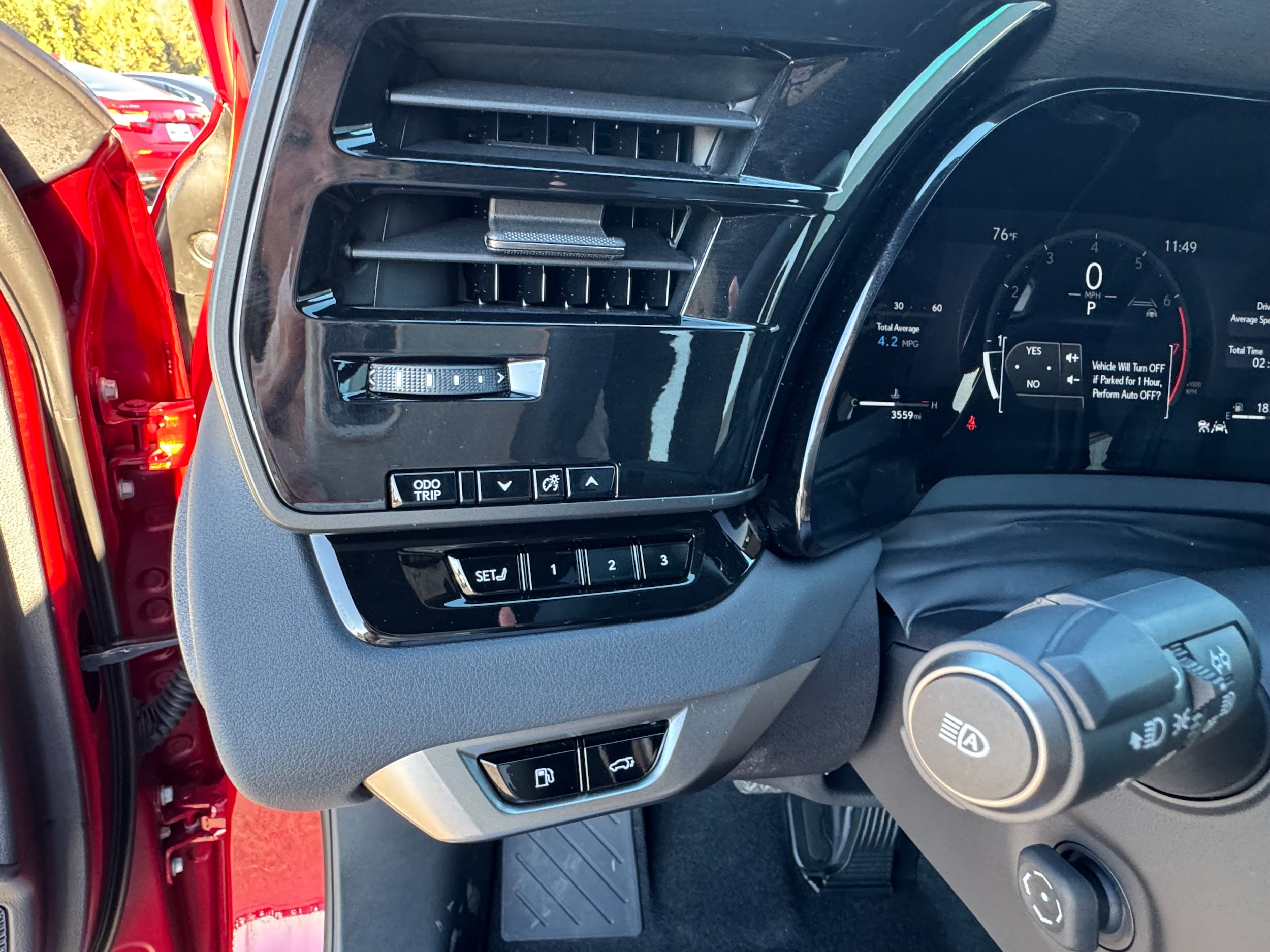 2025 Lexus RX 350 - Photo 16