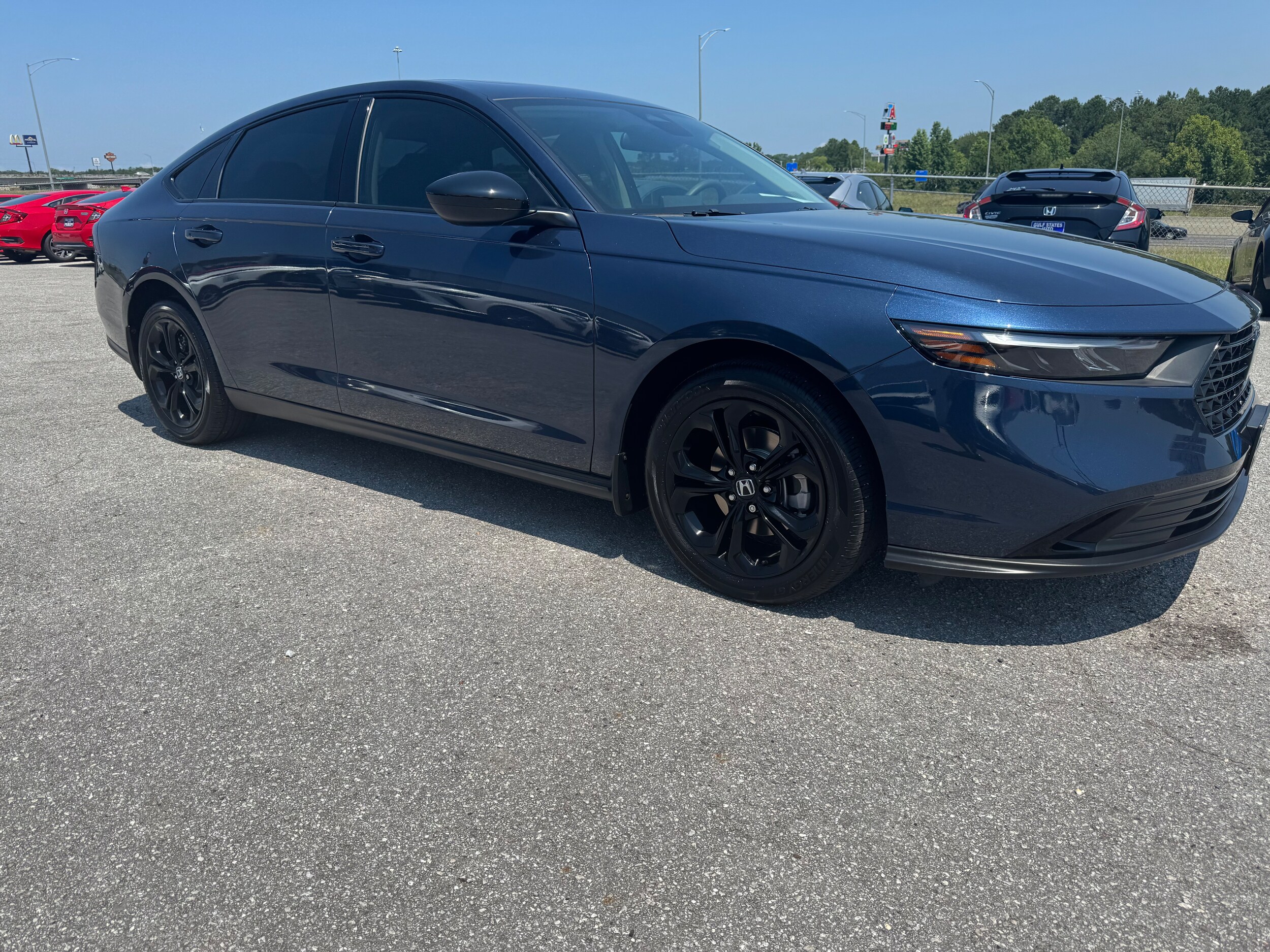 2025 Honda Accord SE photo 4