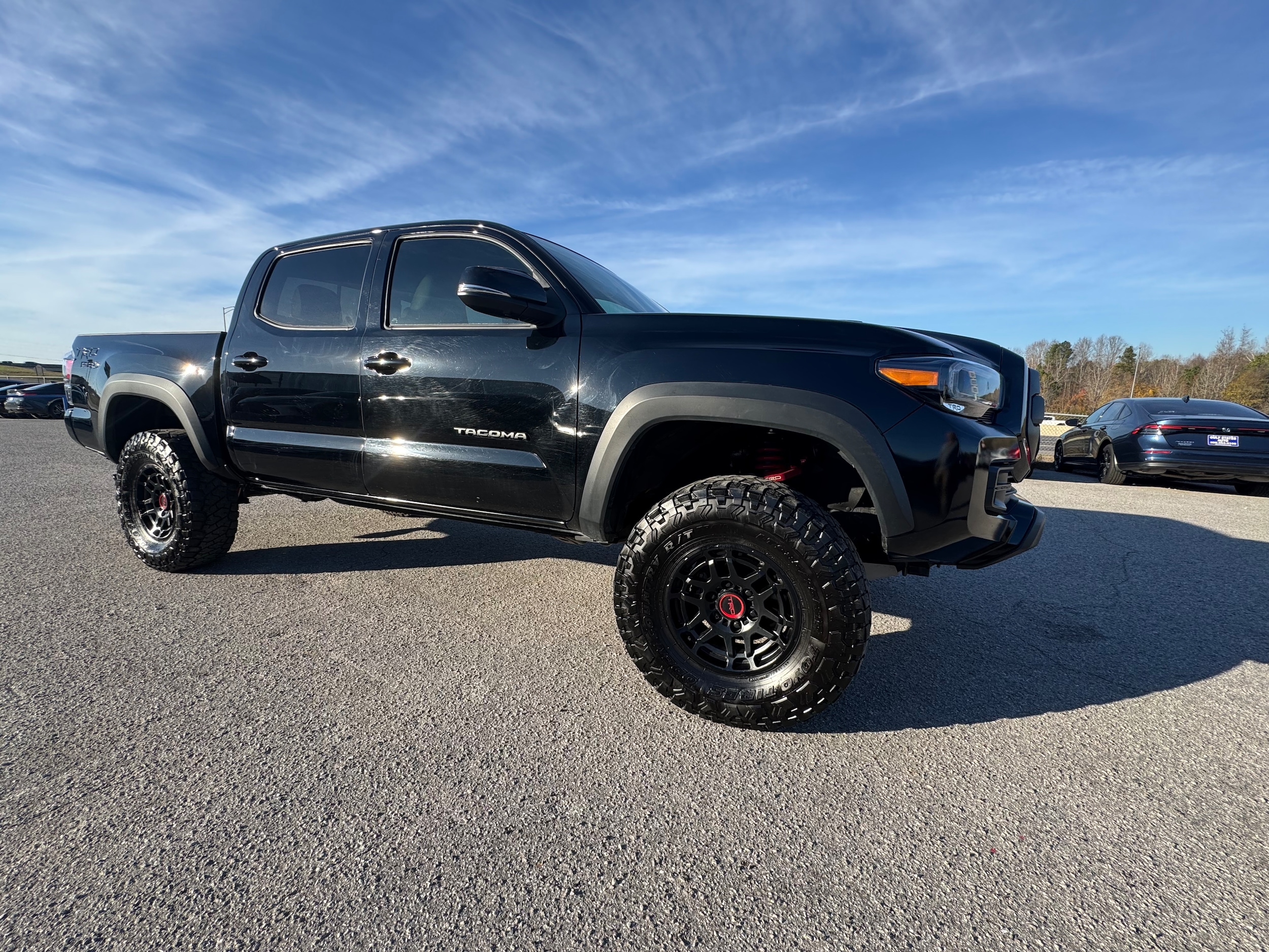 2023 Toyota Tacoma TRD Pro's photo