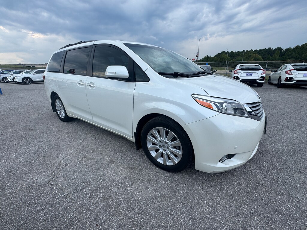 Used 2015 Toyota Sienna Limited Van