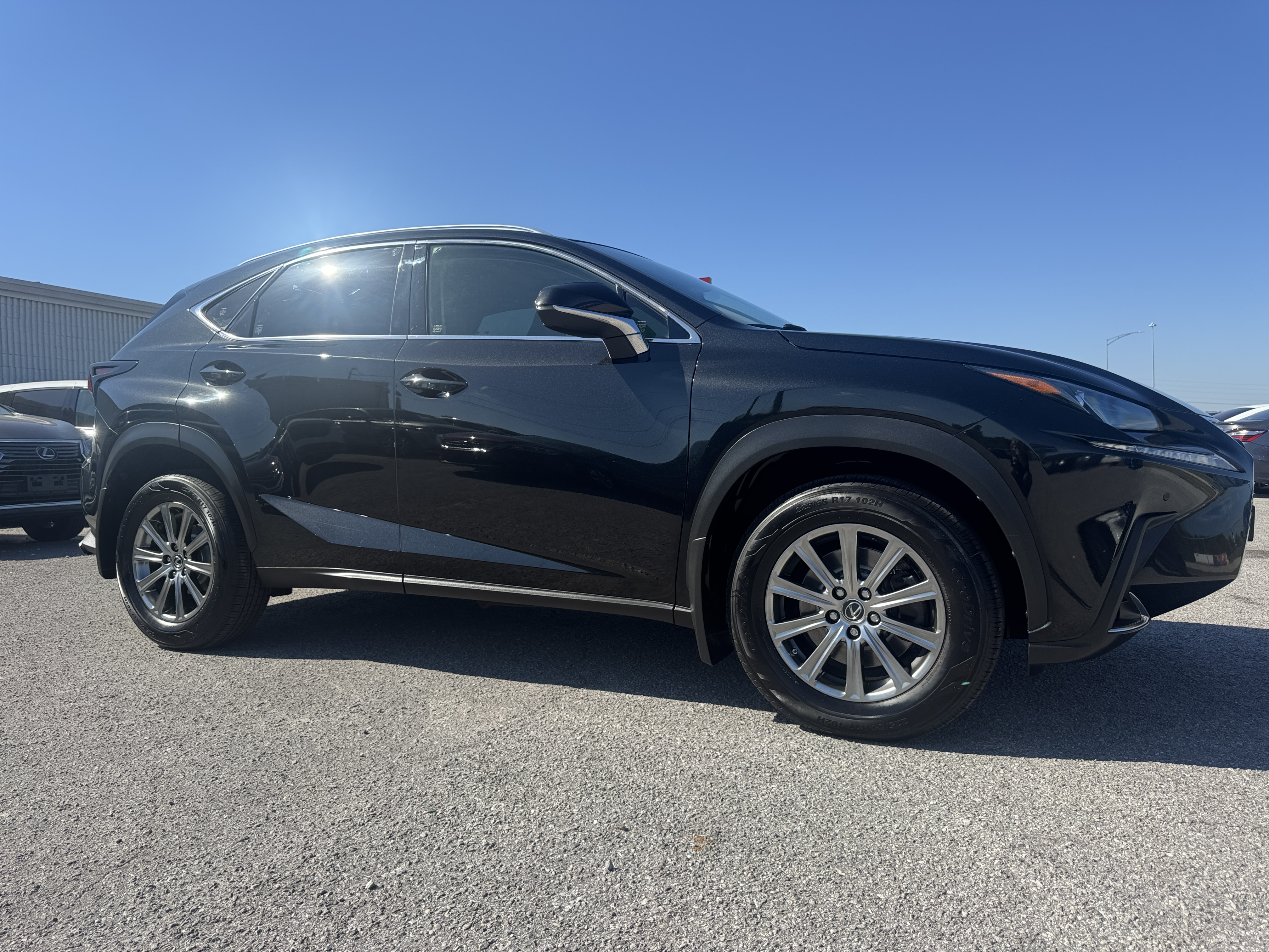 LEXUS NX 300