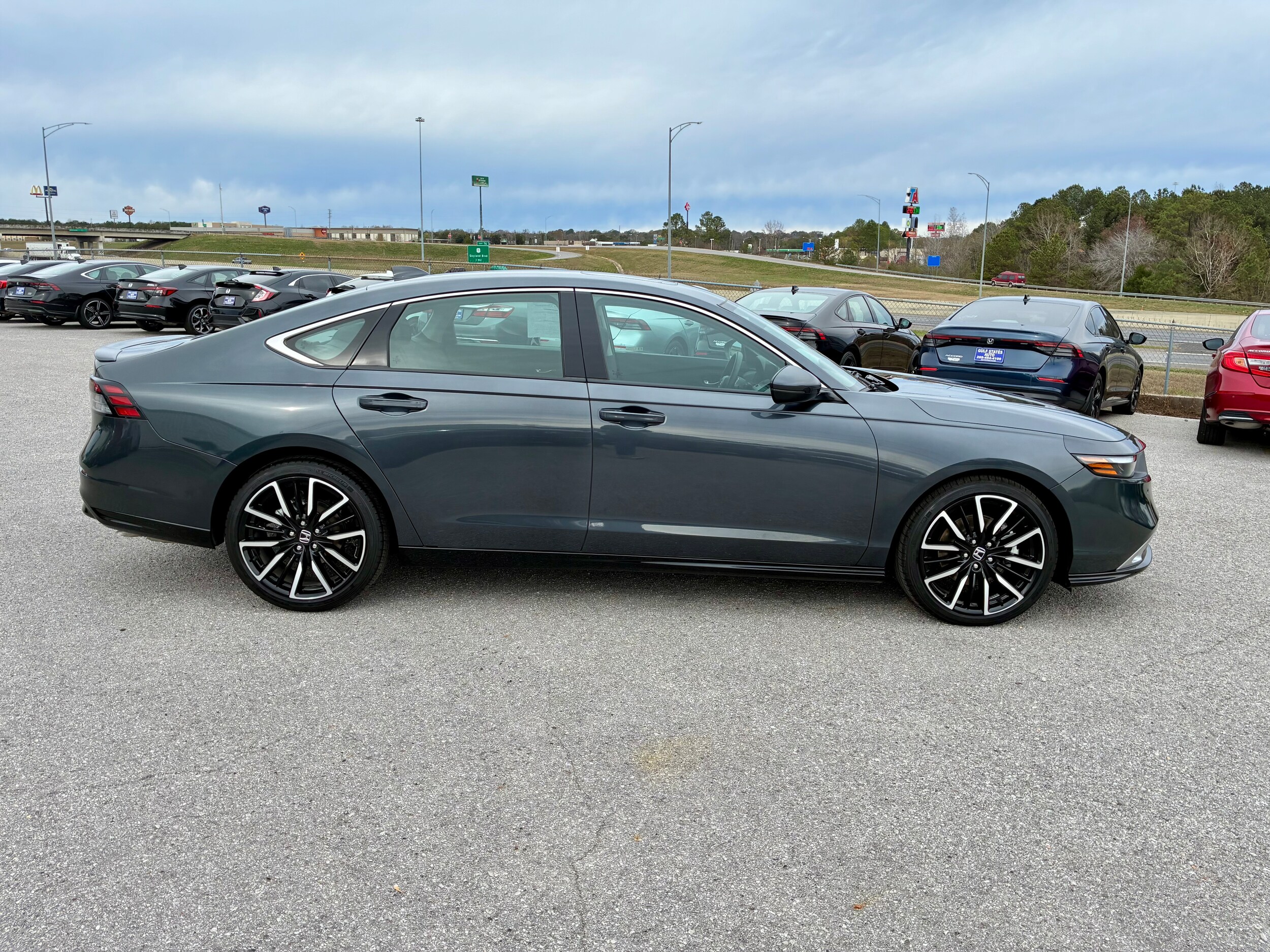 2025 Honda Accord Hybrid Touring's photo