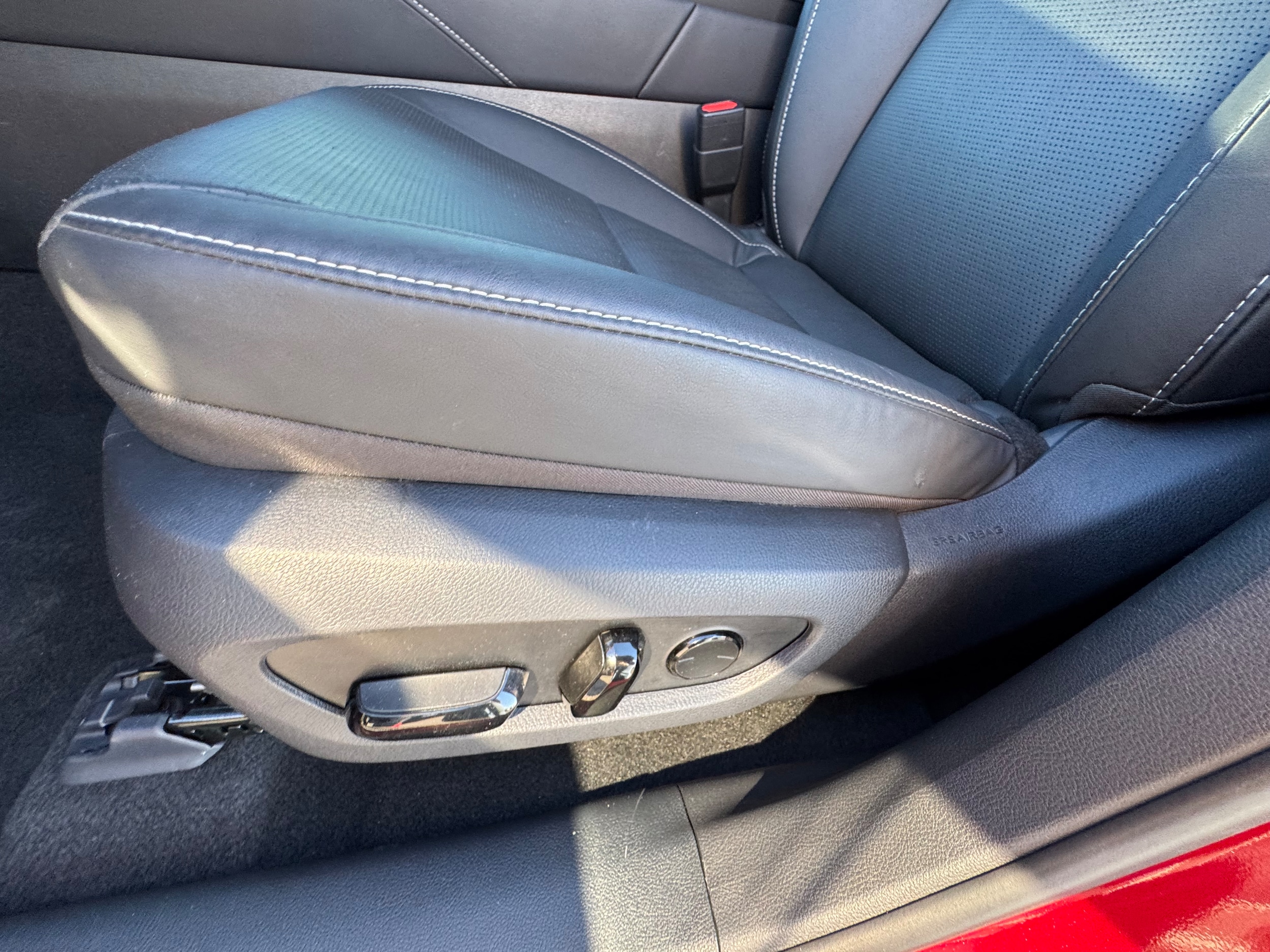 2025 Lexus RX 350 - Photo 12