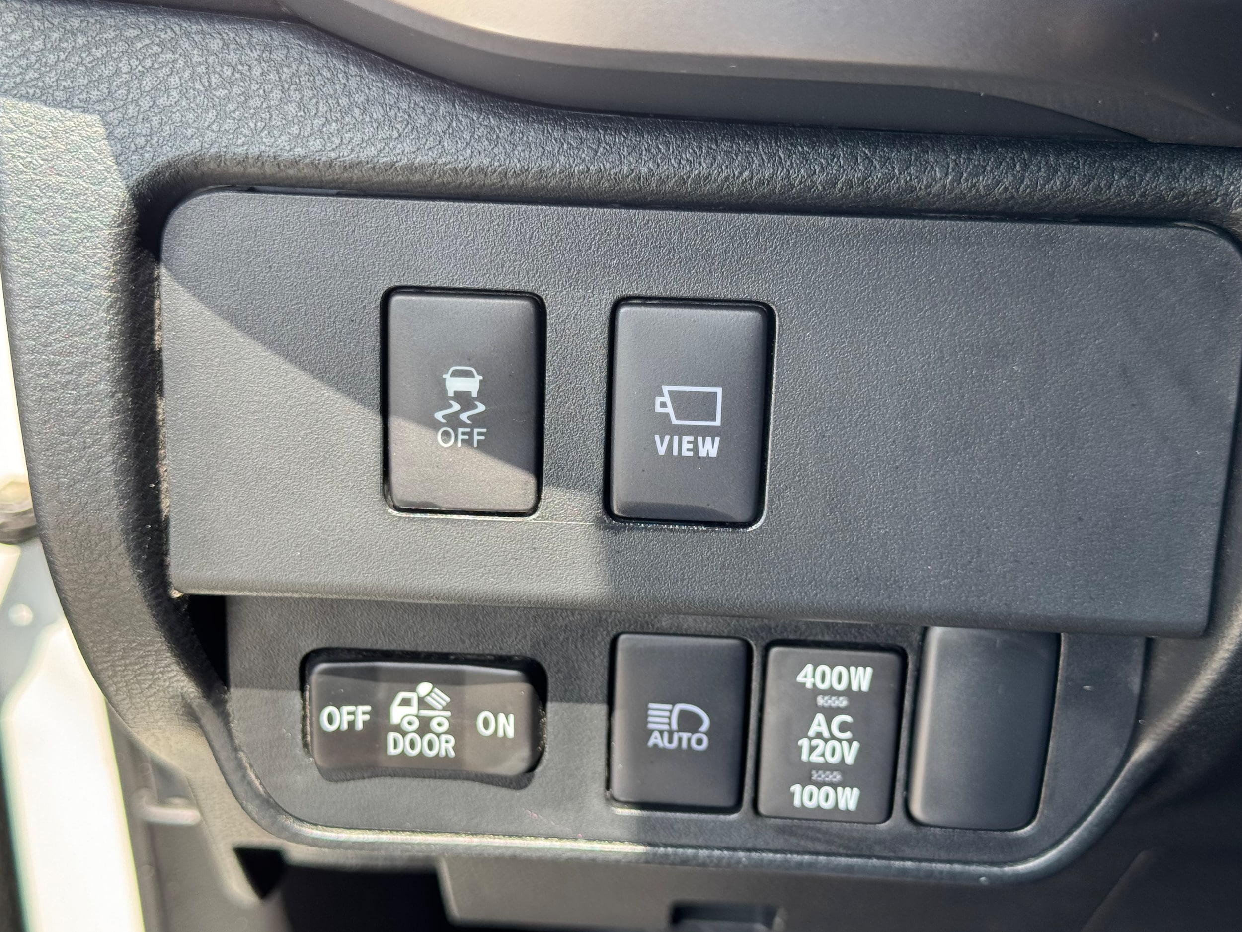 2023 Toyota Tacoma Limited - Photo 23