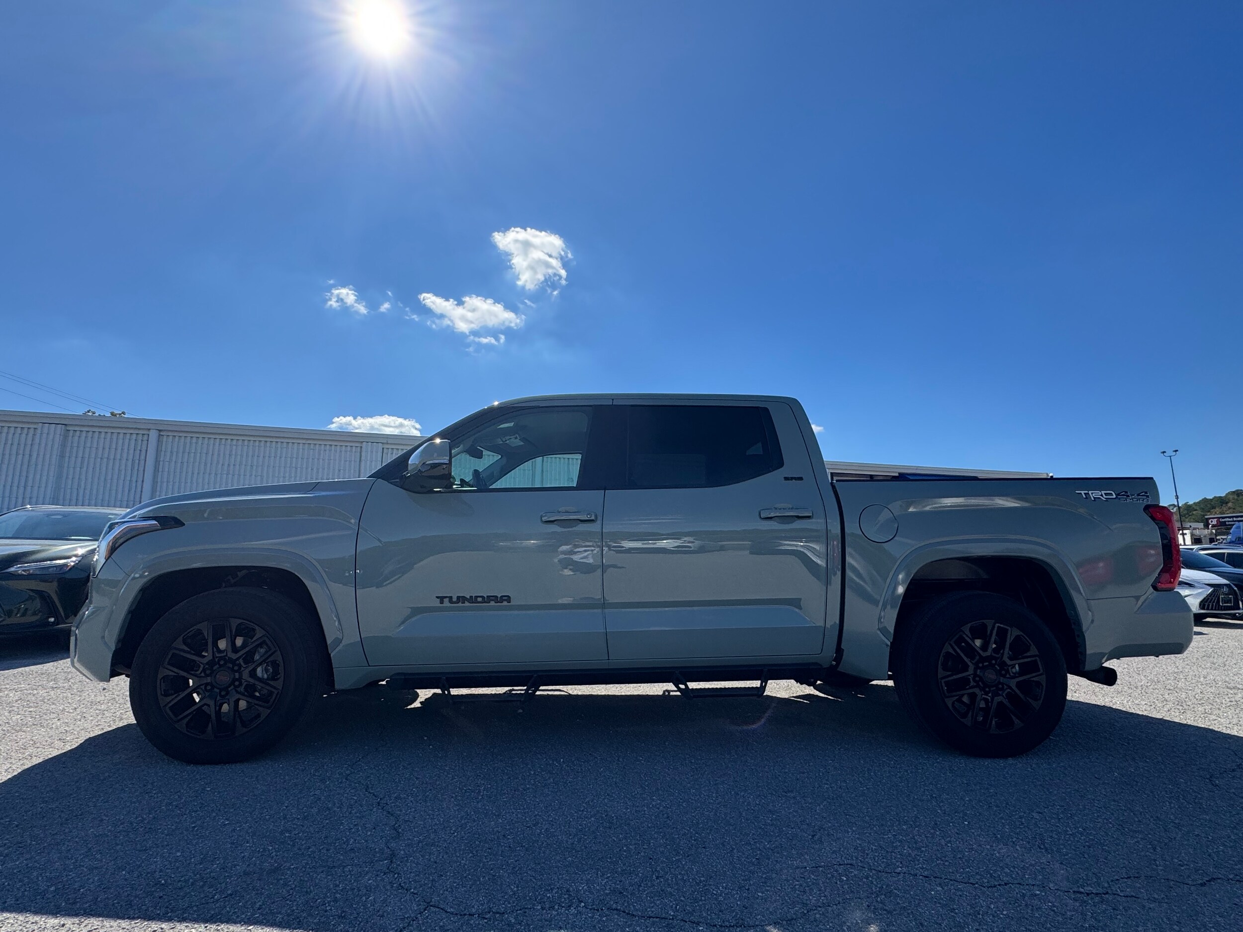 2023 Toyota Tundra SR5 photo 3