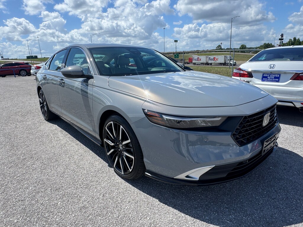 Used 2025 Honda Accord Hybrid Touring Sedan