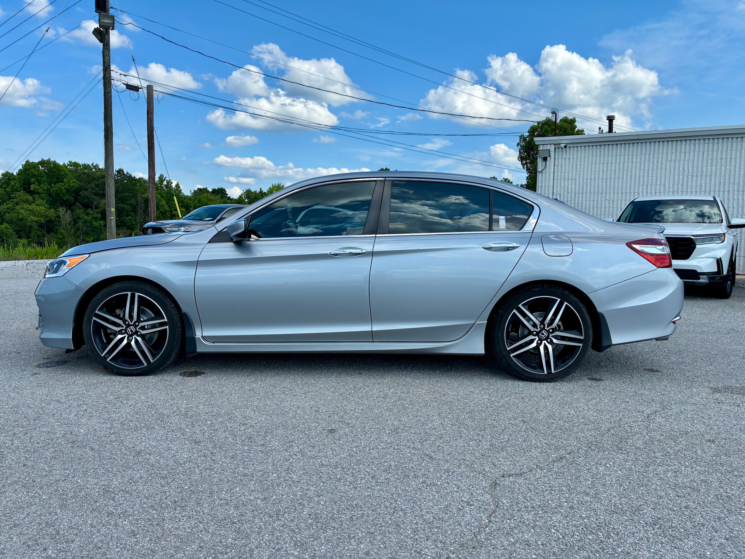 2017 Honda Accord Sport SE CVT's photo
