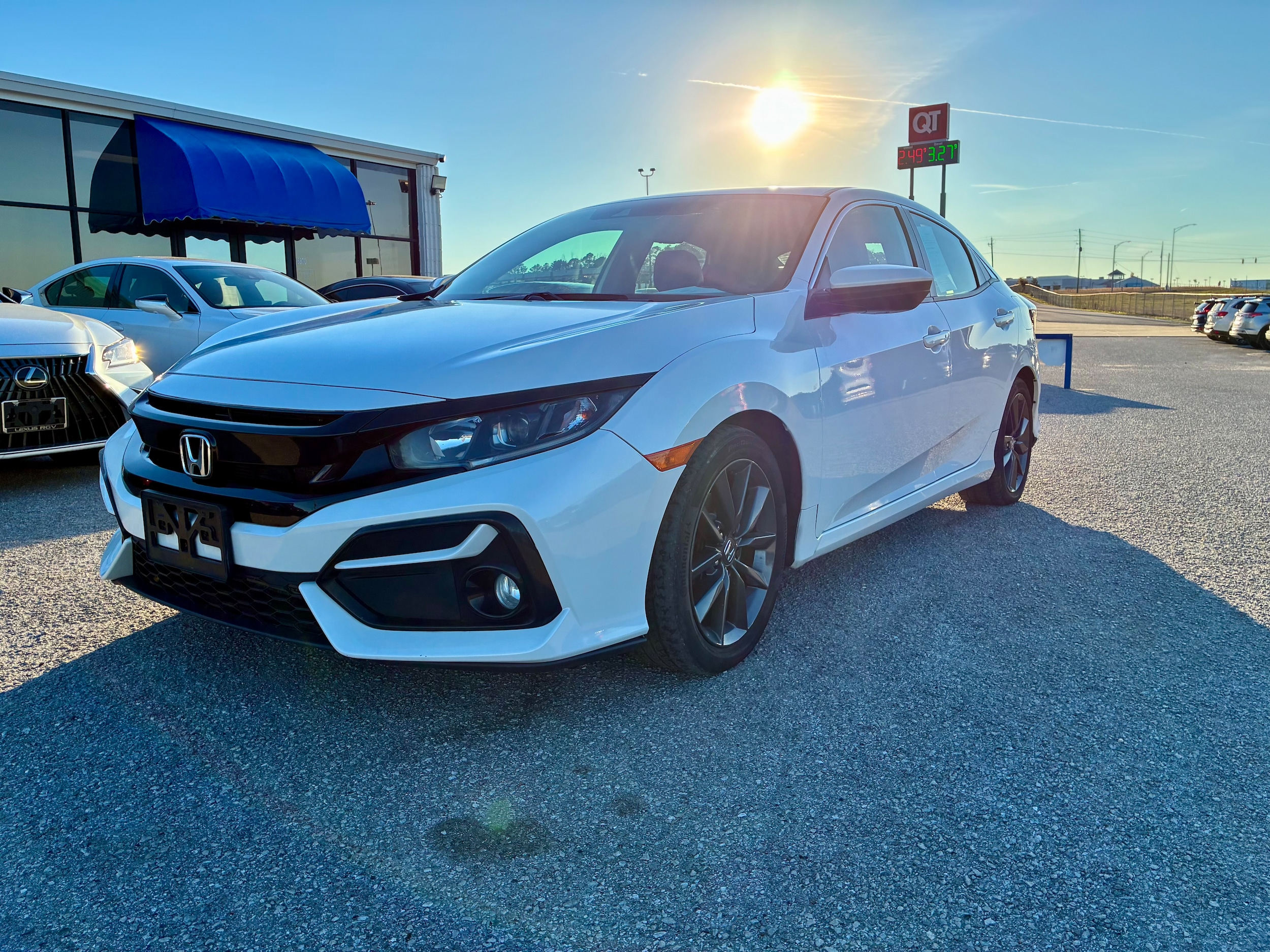 2020 Honda Civic EX-L w/Navi CVT PZEV's photo