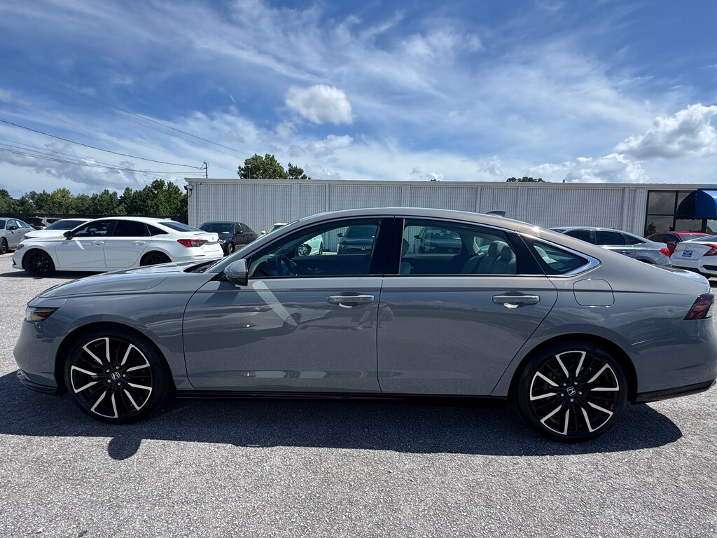 Used 2025 Honda Accord Hybrid Touring Sedan