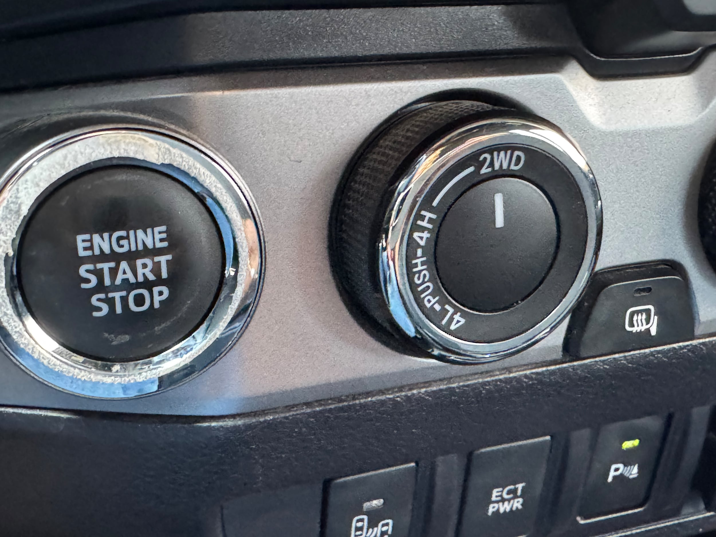 2023 Toyota Tacoma Limited - Photo 25