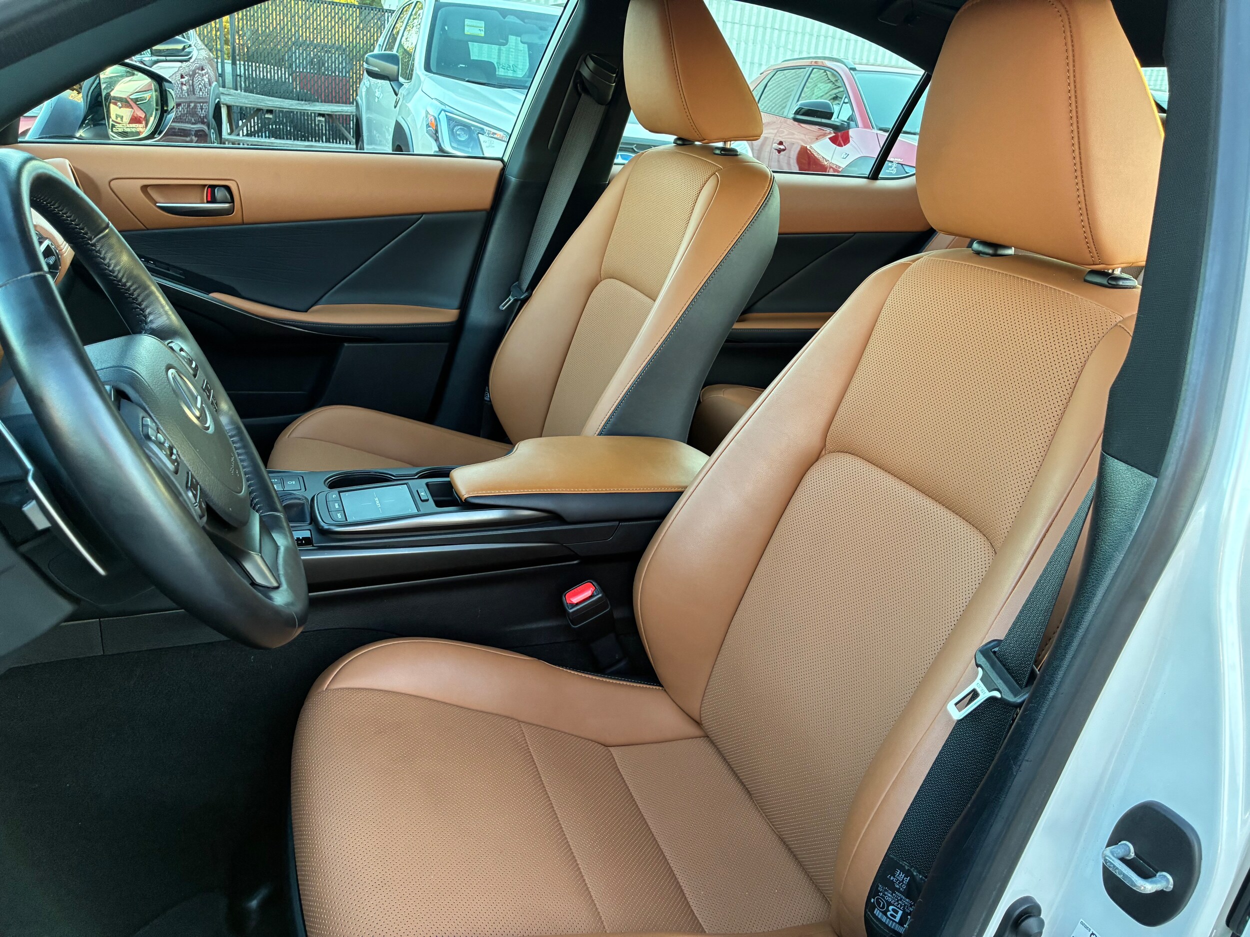 2023 Lexus IS 300 photo 3