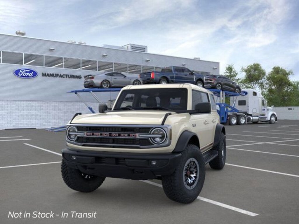 New 2026 Ford Bronco Outer Banks SUV