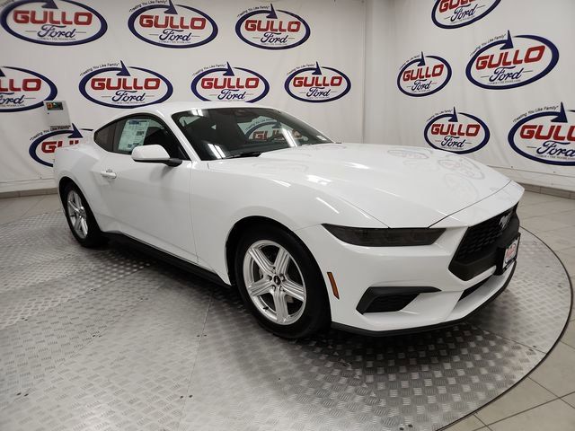 2026 Ford Mustang EcoBoost's photo