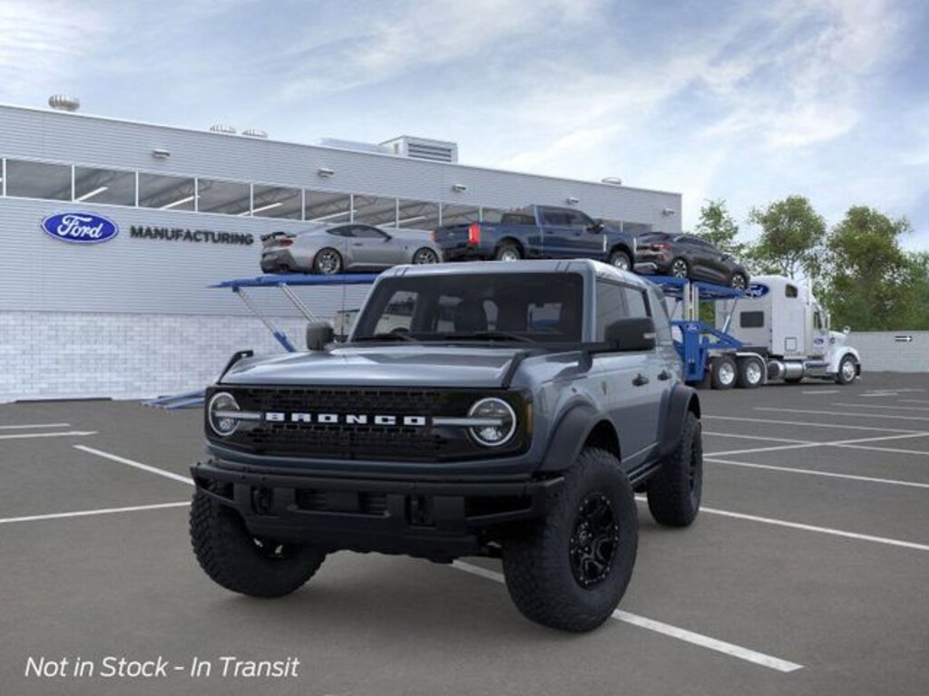 New 2025 Ford Bronco Badlands SUV