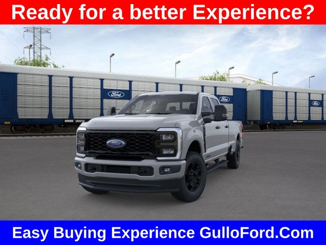 2026 Ford F-350 photo 2