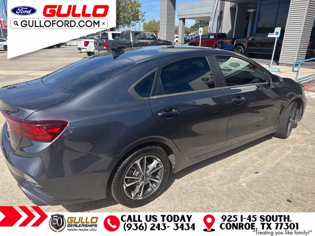 Used 2022 Kia Forte LXS Sedan