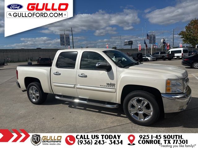 2013 Chevrolet Silverado 1500 LT photo 2