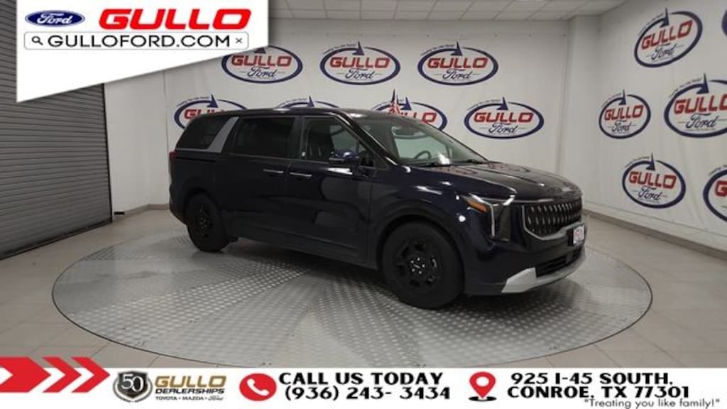 Used 2025 Kia Carnival LXS Minivan/Van