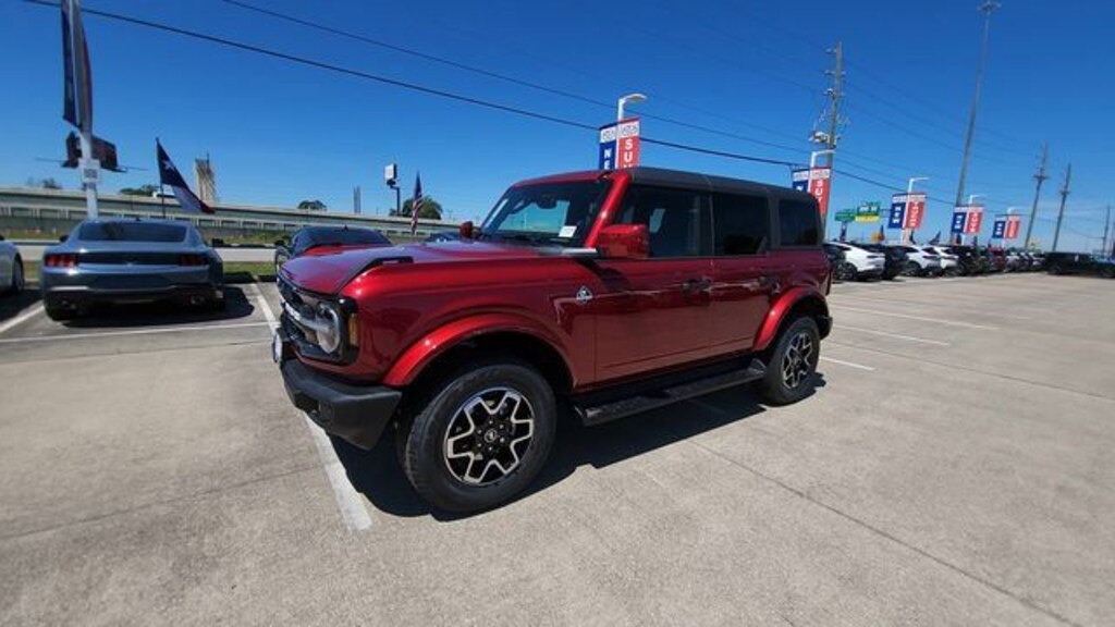 New 2026 Ford Bronco Outer Banks SUV
