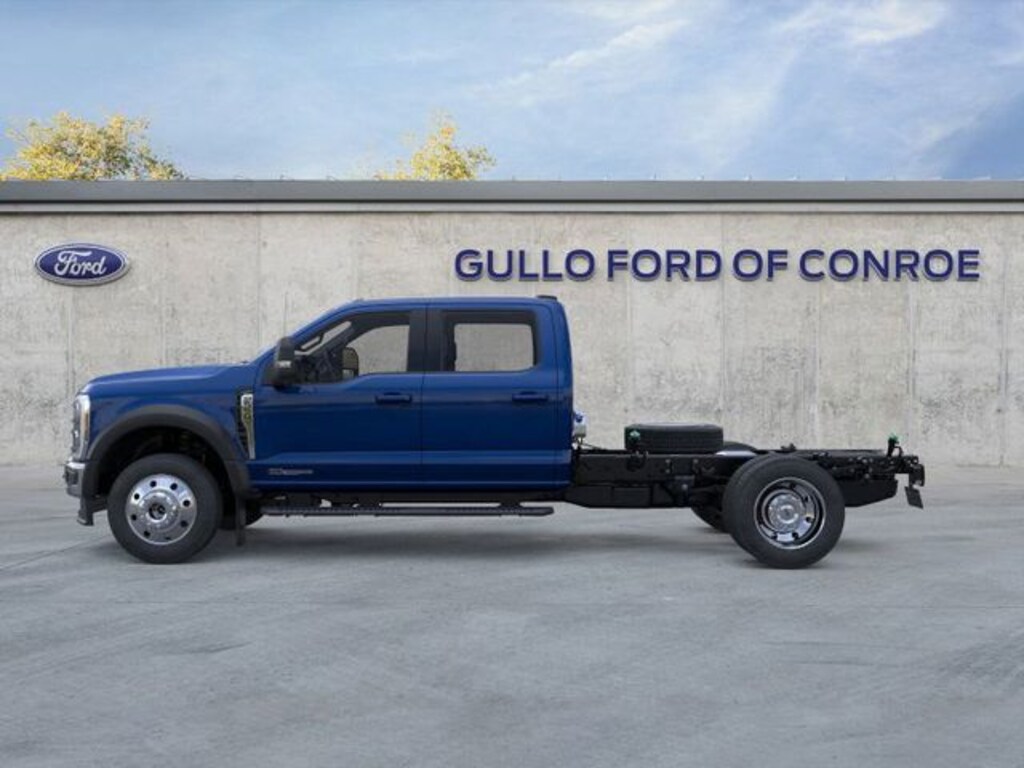 New 2026 Ford F-550SD Lariat Chassis