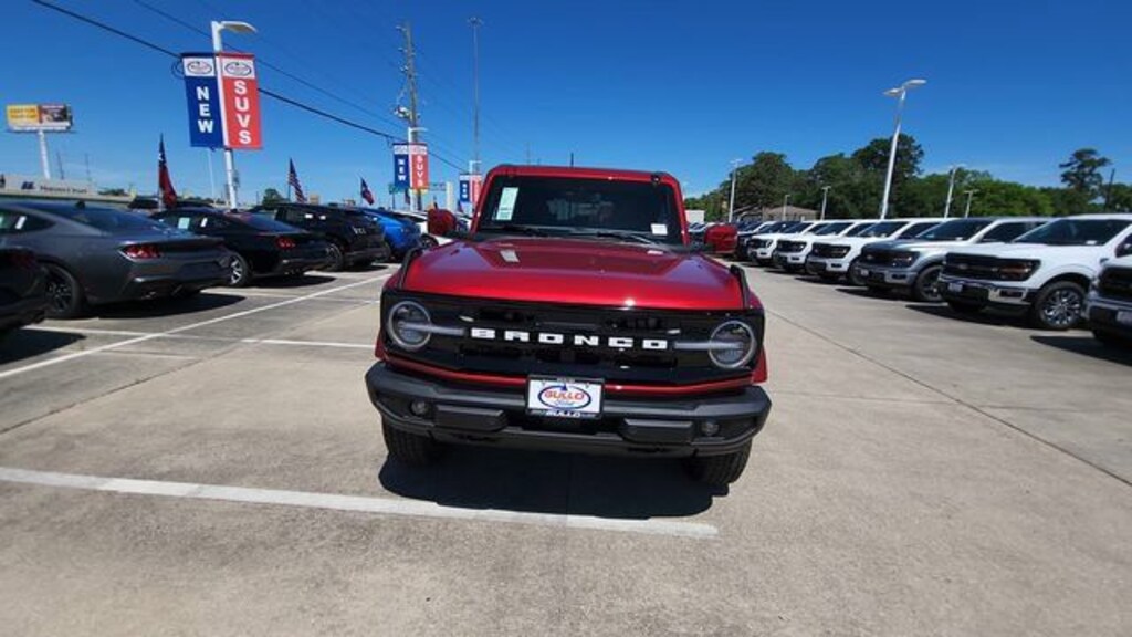 New 2026 Ford Bronco Outer Banks SUV