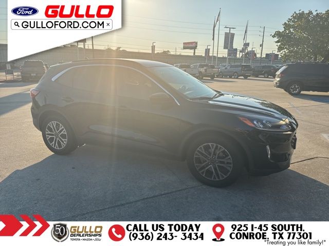 2022 Ford Escape SEL photo 3
