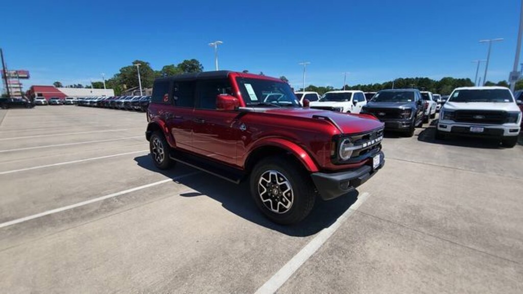 New 2026 Ford Bronco Outer Banks SUV
