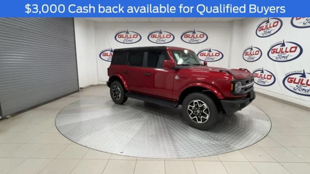 New 2026 Ford Bronco Outer Banks SUV