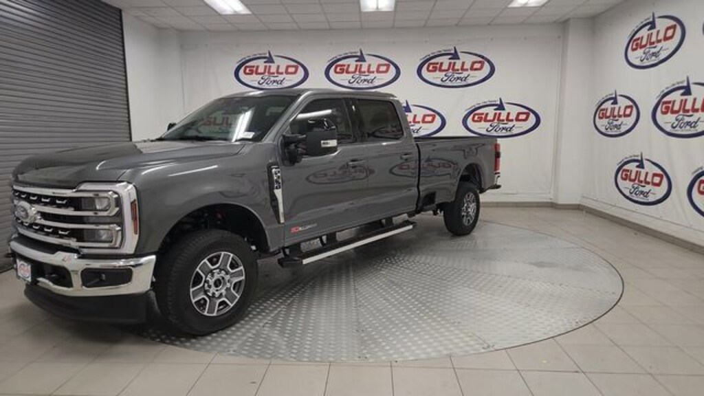 New 2026 Ford F-350SD Lariat Truck