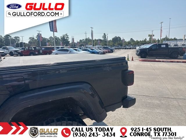 2022 Jeep Gladiator Mojave photo 3