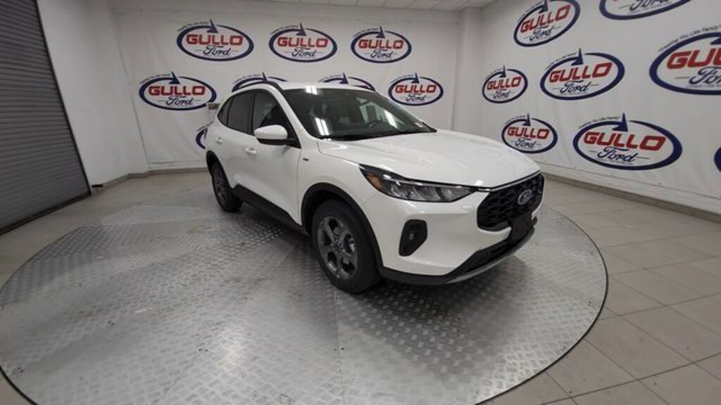 New 2026 Ford Escape Hybrid ST-Line Select SUV