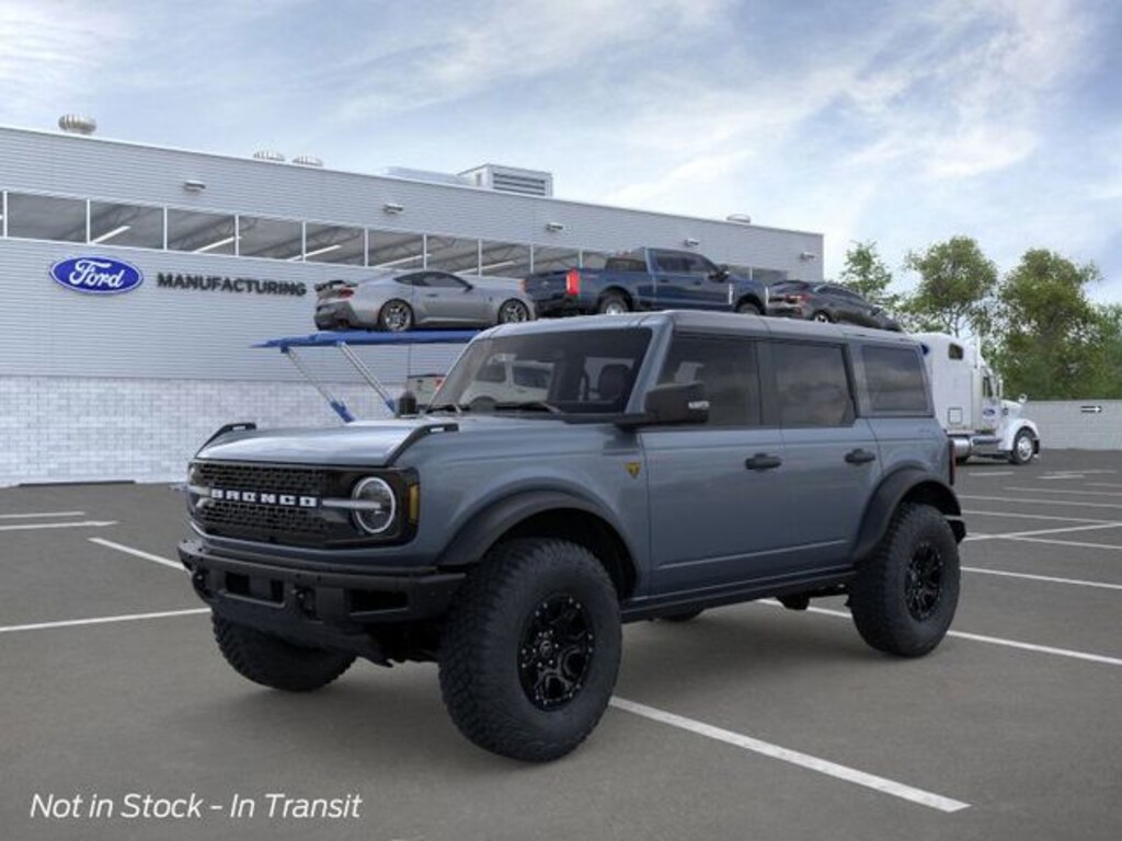 New 2025 Ford Bronco Badlands SUV