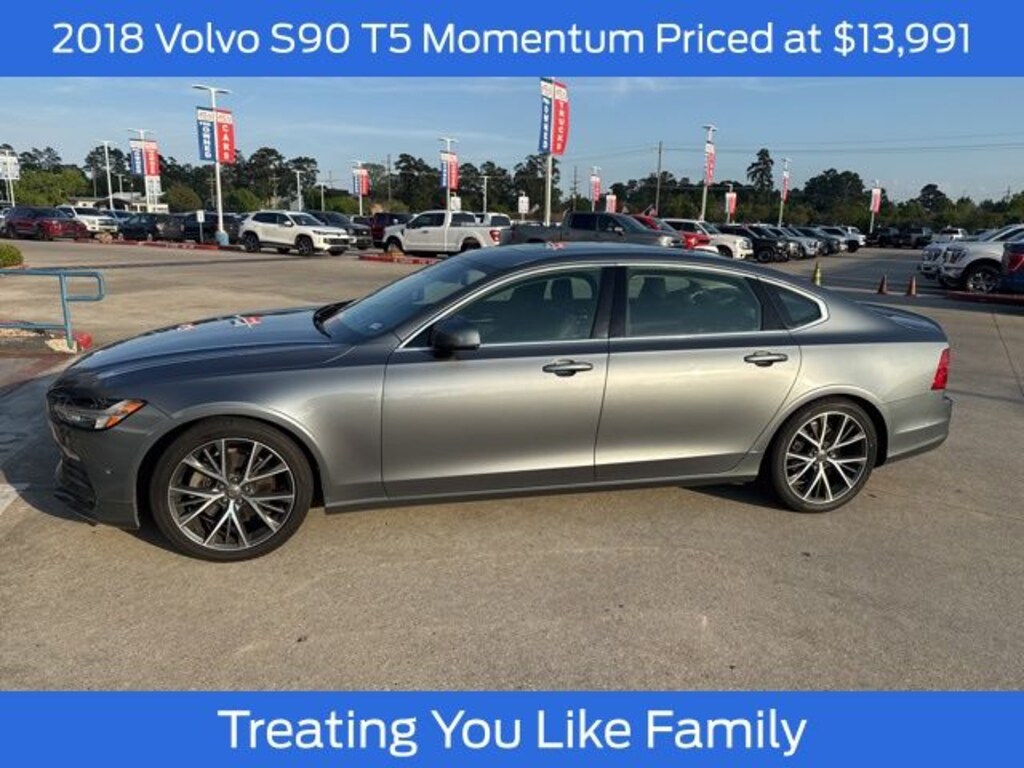 Used 2018 Volvo S90 T5 Momentum Sedan