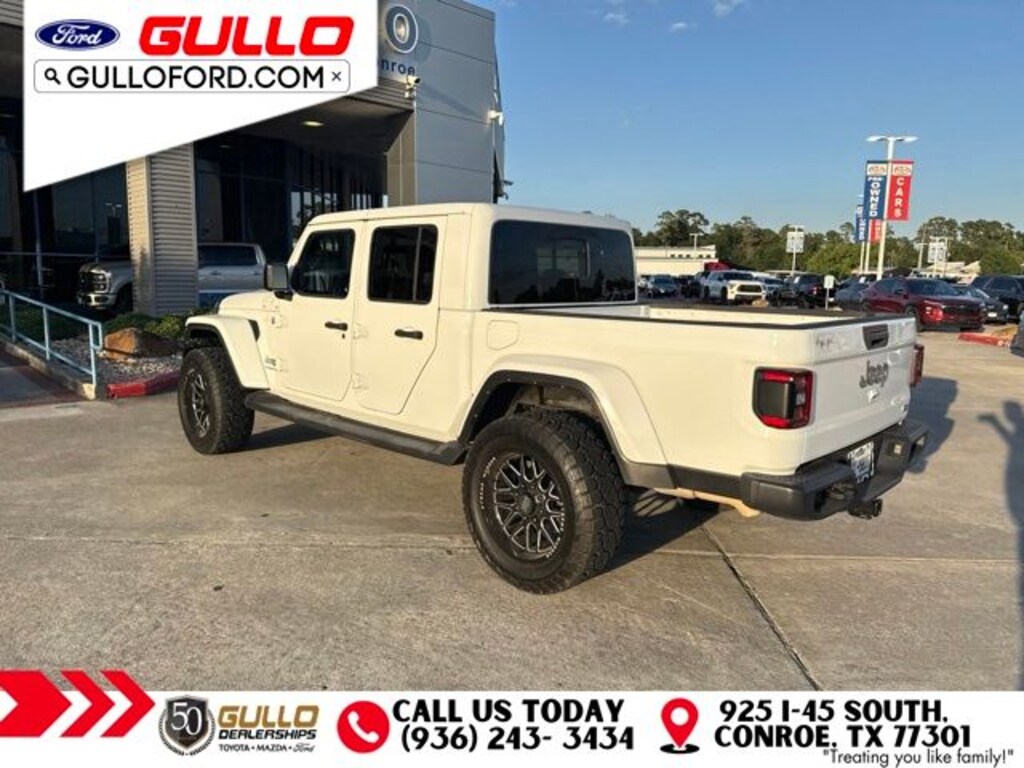 Used 2022 Jeep Gladiator Overland Truck